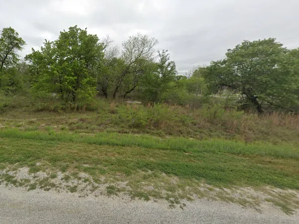 $125,000 | 139 Red Fox, Poteet, TX 78065