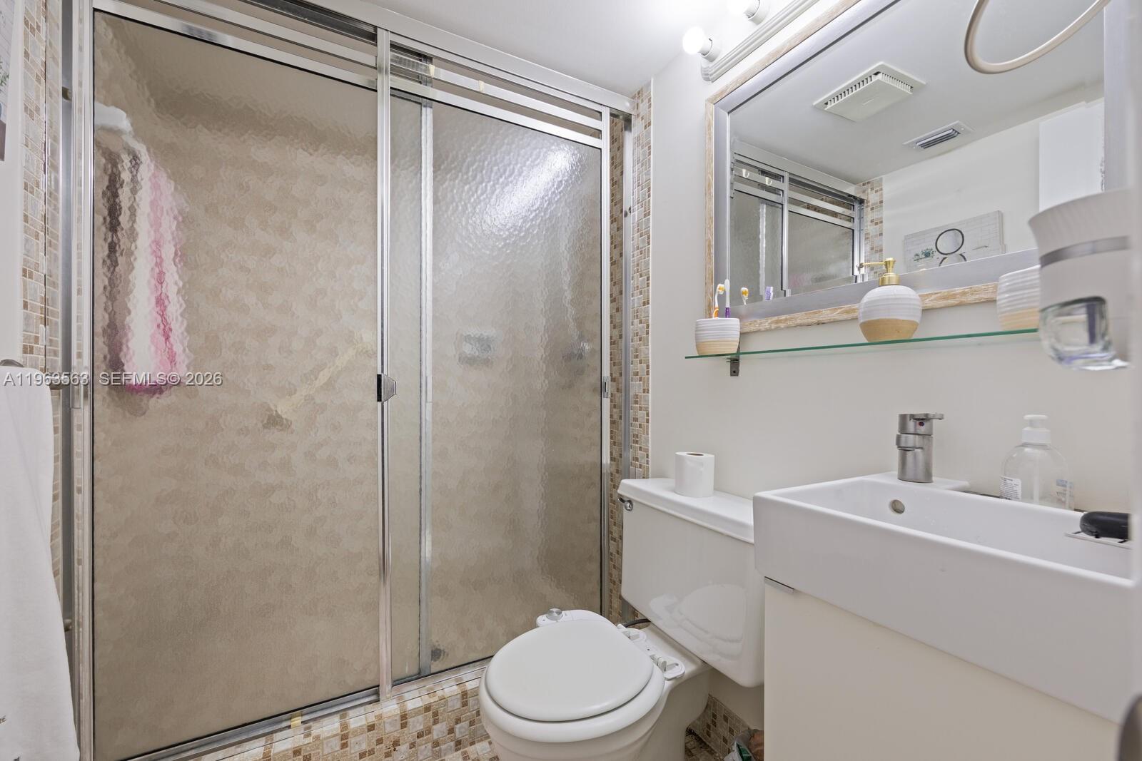 200 Gate Road, Unit 102 Hollywood, FL 33024 - Photo 14 of 18