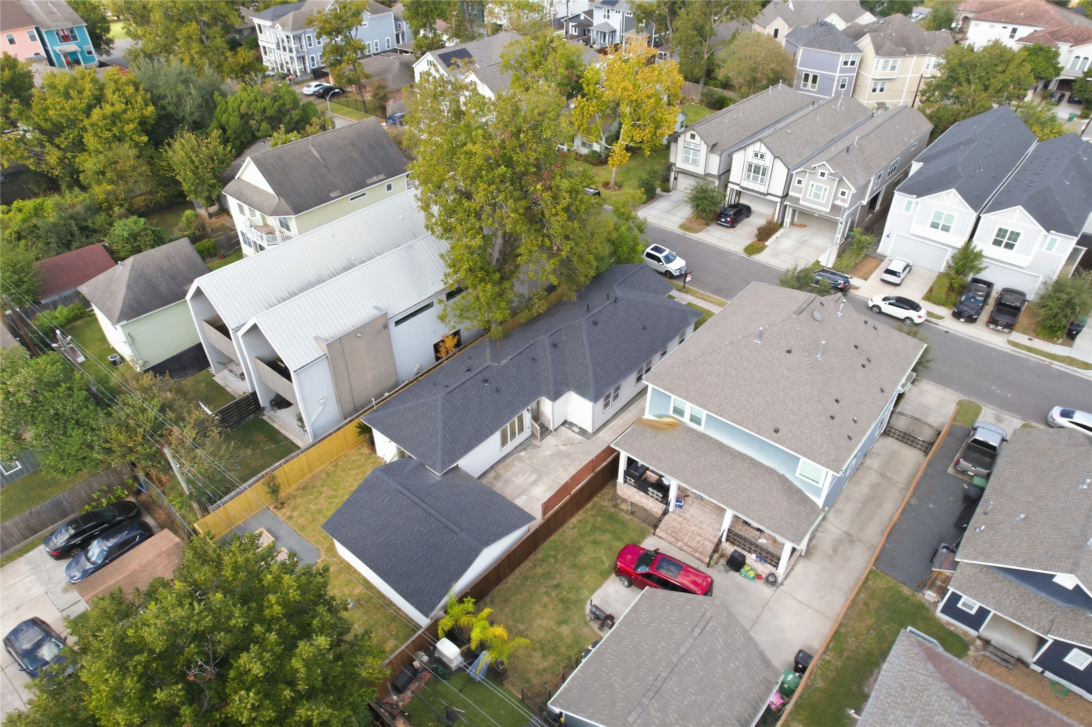 1202 Aurora Street Houston, TX 77009 - Photo 6 of 37 an aerial view of a house with swimming pool and outdoor seating