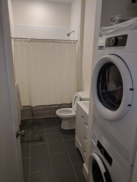 877 Beacon Street, Unit 2 Boston, MA 02215 - Photo 3 of 5