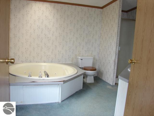 1110 Plett Road Cadillac, MI 49601 - Photo 3 of 9 1693439-2.JPG