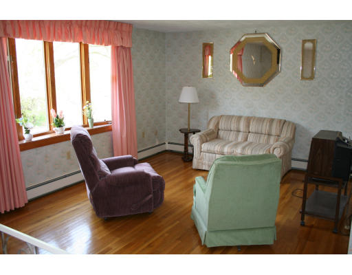 144 East Border Road Malden, MA 02148 - Photo 3 of 13 Gallery Image 3