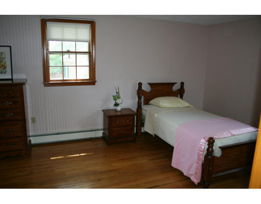 144 East Border Road Malden, MA 02148 - Photo 7 of 13 Gallery Image 7