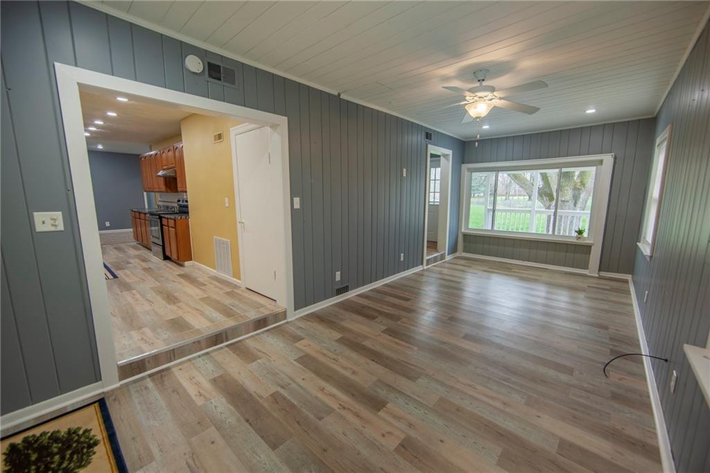 1333 South Pendleton Avenue Pendleton, IN 46064 - Photo 7 of 24