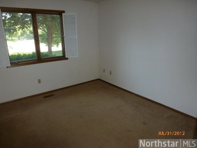 2830 Westridge Road Minnetonka, MN 55305 - Photo 9 of 18 Gallery Image 9