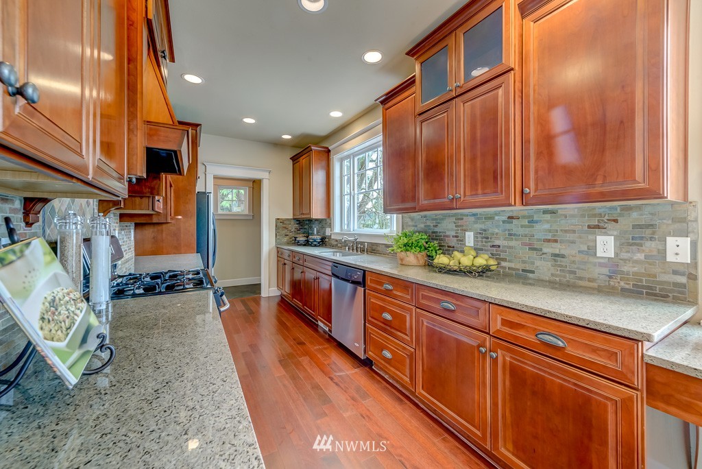 1611 Vernon Road Lake Stevens, WA 98258 - Photo 7 of 25