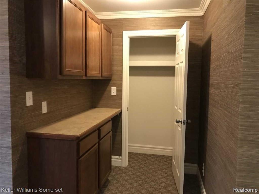 18541 Utica Road Roseville, MI 48066 - Photo 20 of 21 Utica Upper LR View 2.jpg