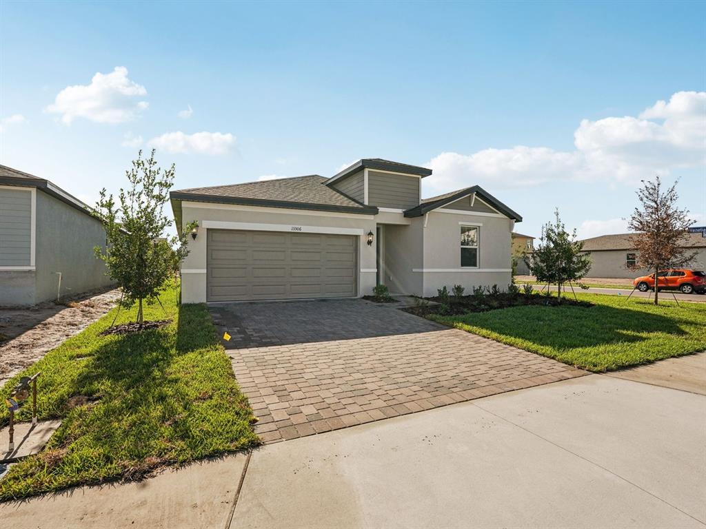 13306 Shellmore Avenue Palmetto, FL 34221 - Photo 2 of 34