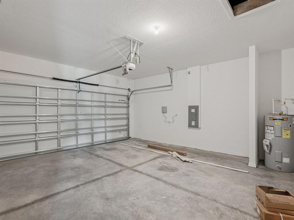 13306 Shellmore Avenue Palmetto, FL 34221 - Photo 32 of 34