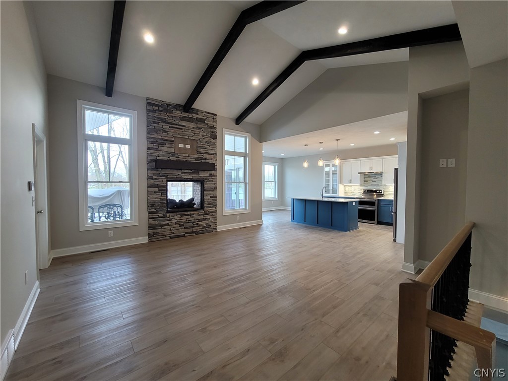 4 R Mistral Circle Liverpool, NY 13090 - Photo 45 of 50