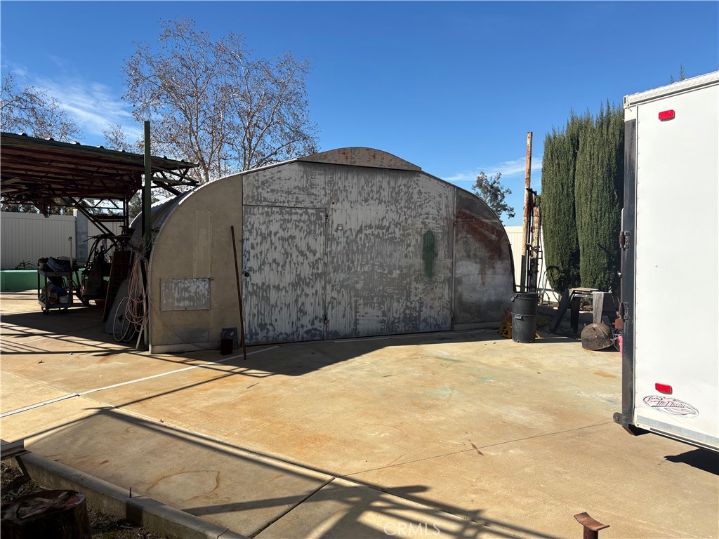 40135 Festival Road Murrieta, CA 92562 - Photo 29 of 35 a backyard of a house