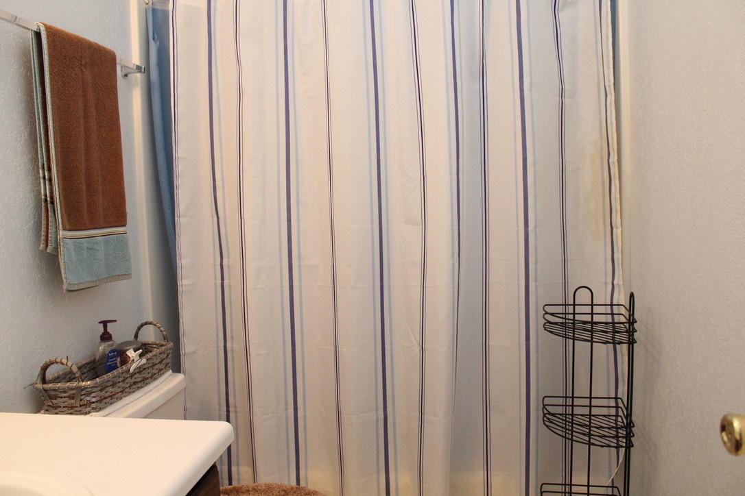 705 Valley Road Crestview, FL 32539 - Photo 15 of 20 a view of a closet