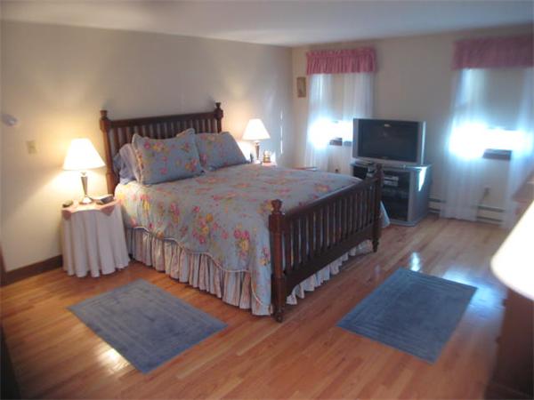 28 Cosma Road Easton, MA 02356 - Photo 8 of 11 Gallery Image 8