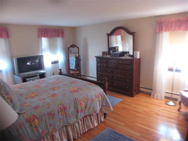 28 Cosma Road Easton, MA 02356 - Photo 9 of 11 Gallery Image 9
