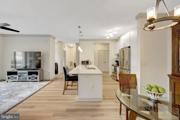 $629,900 | 10755 Fairgrounds Drive, Unit 125, Fairfax, VA 22030