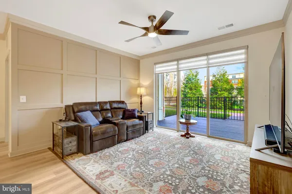 $629,900 | 10755 Fairgrounds Drive, Unit 125, Fairfax, VA 22030