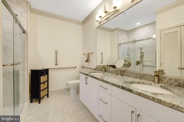 $629,900 | 10755 Fairgrounds Drive, Unit 125, Fairfax, VA 22030