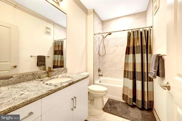 $629,900 | 10755 Fairgrounds Drive, Unit 125, Fairfax, VA 22030