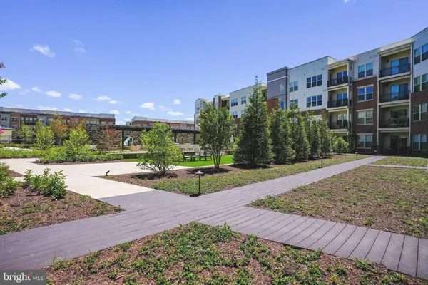 $629,900 | 10755 Fairgrounds Drive, Unit 125, Fairfax, VA 22030