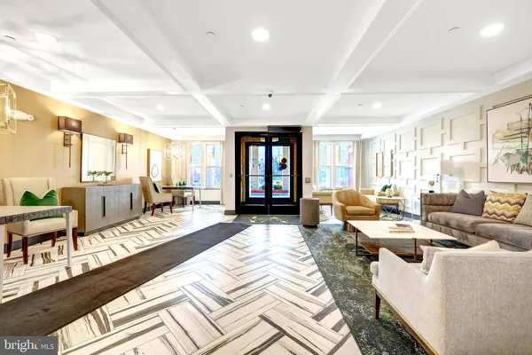 $629,900 | 10755 Fairgrounds Drive, Unit 125, Fairfax, VA 22030