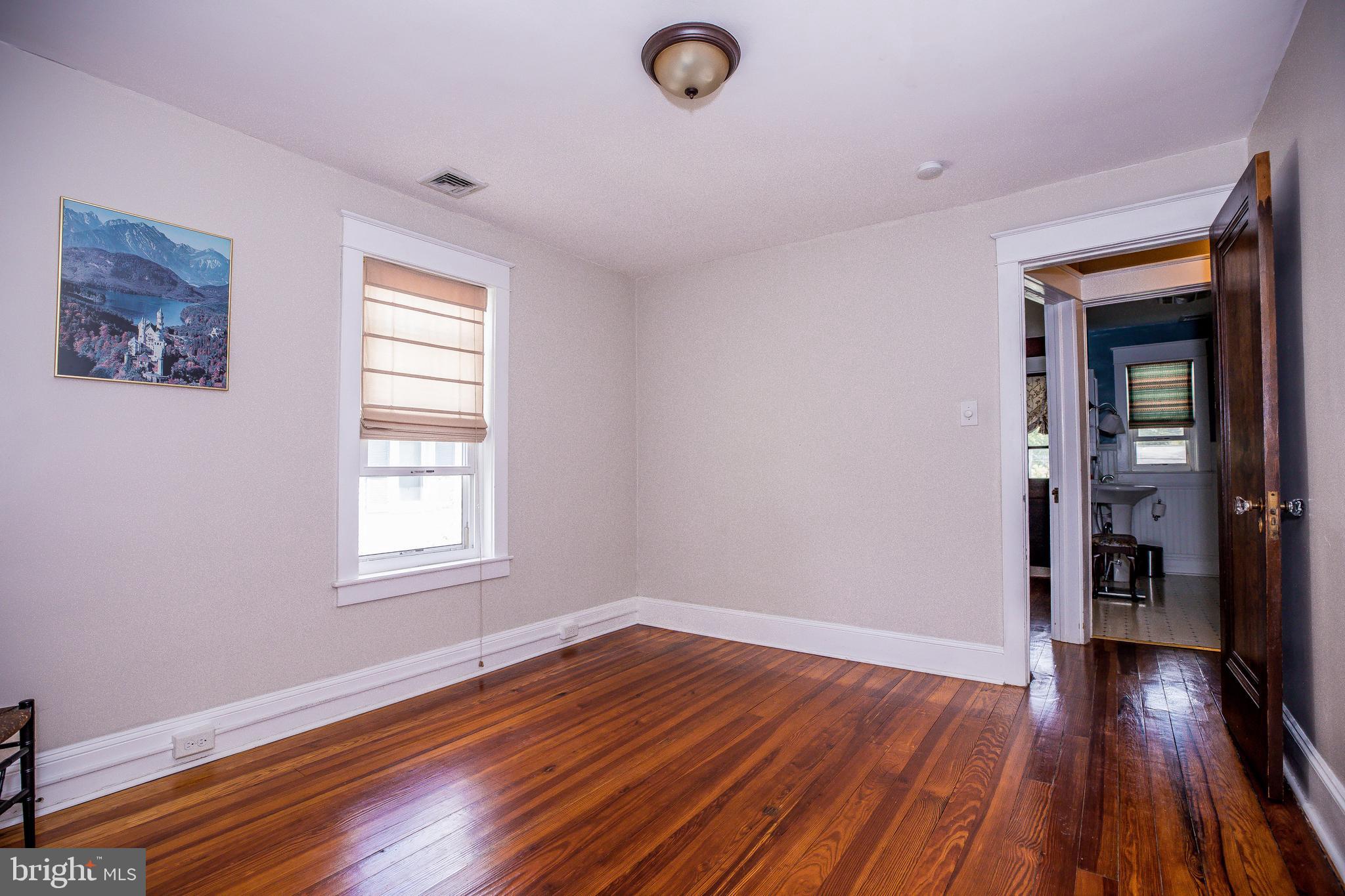 305 South Cedar Street Lititz, PA 17543 - Photo 16 of 26