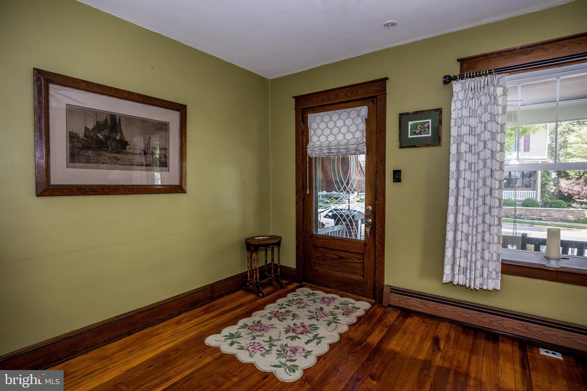 305 South Cedar Street Lititz, PA 17543 - Photo 5 of 26