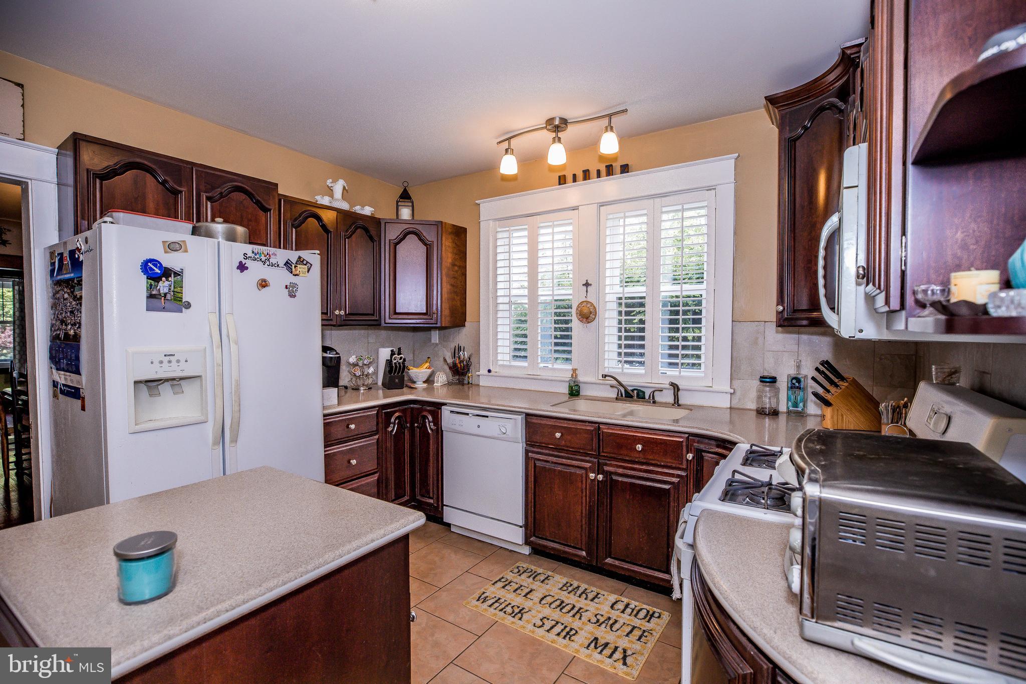 305 South Cedar Street Lititz, PA 17543 - Photo 9 of 26