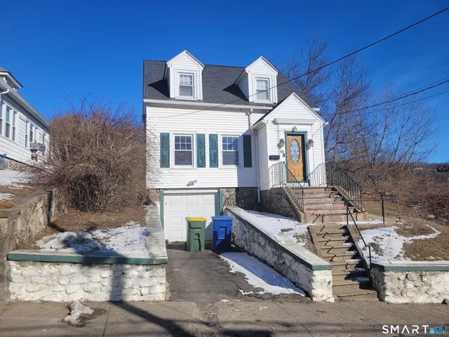 $2,000 | 96 Tudor Street, Waterbury, CT 06704