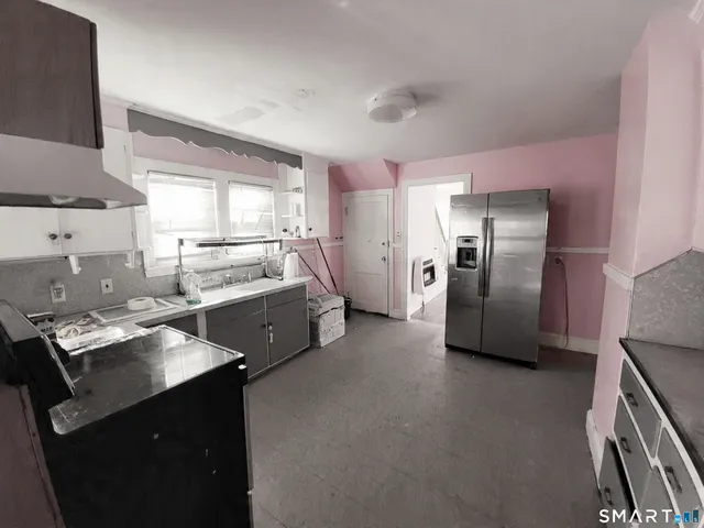 $2,000 | 96 Tudor Street, Waterbury, CT 06704