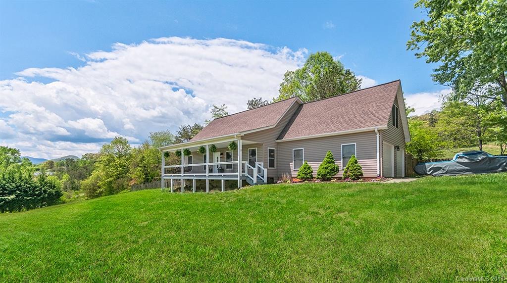 3 Alexander Ridge Drive Leicester, NC 28748 - Photo 2 of 18 Gallery Image 2