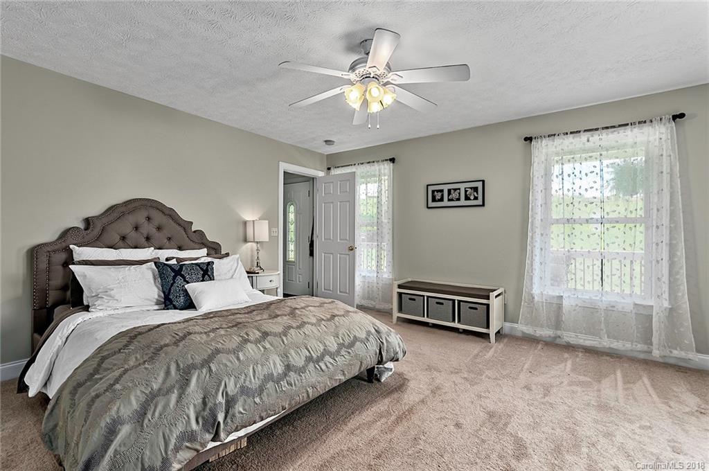 3 Alexander Ridge Drive Leicester, NC 28748 - Photo 11 of 18 Gallery Image 11