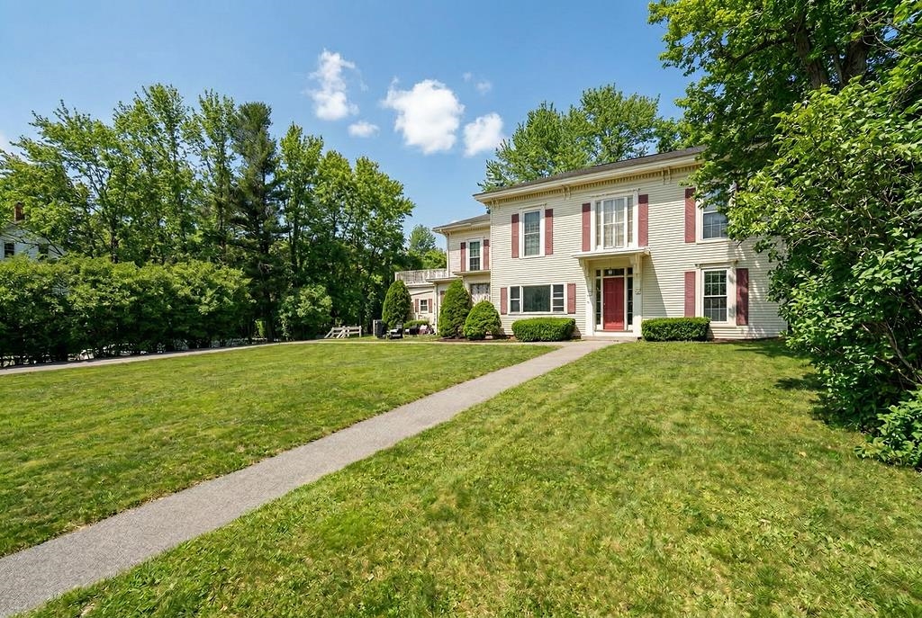 223 High Street Somersworth, NH 03878 - Photo 2 of 23