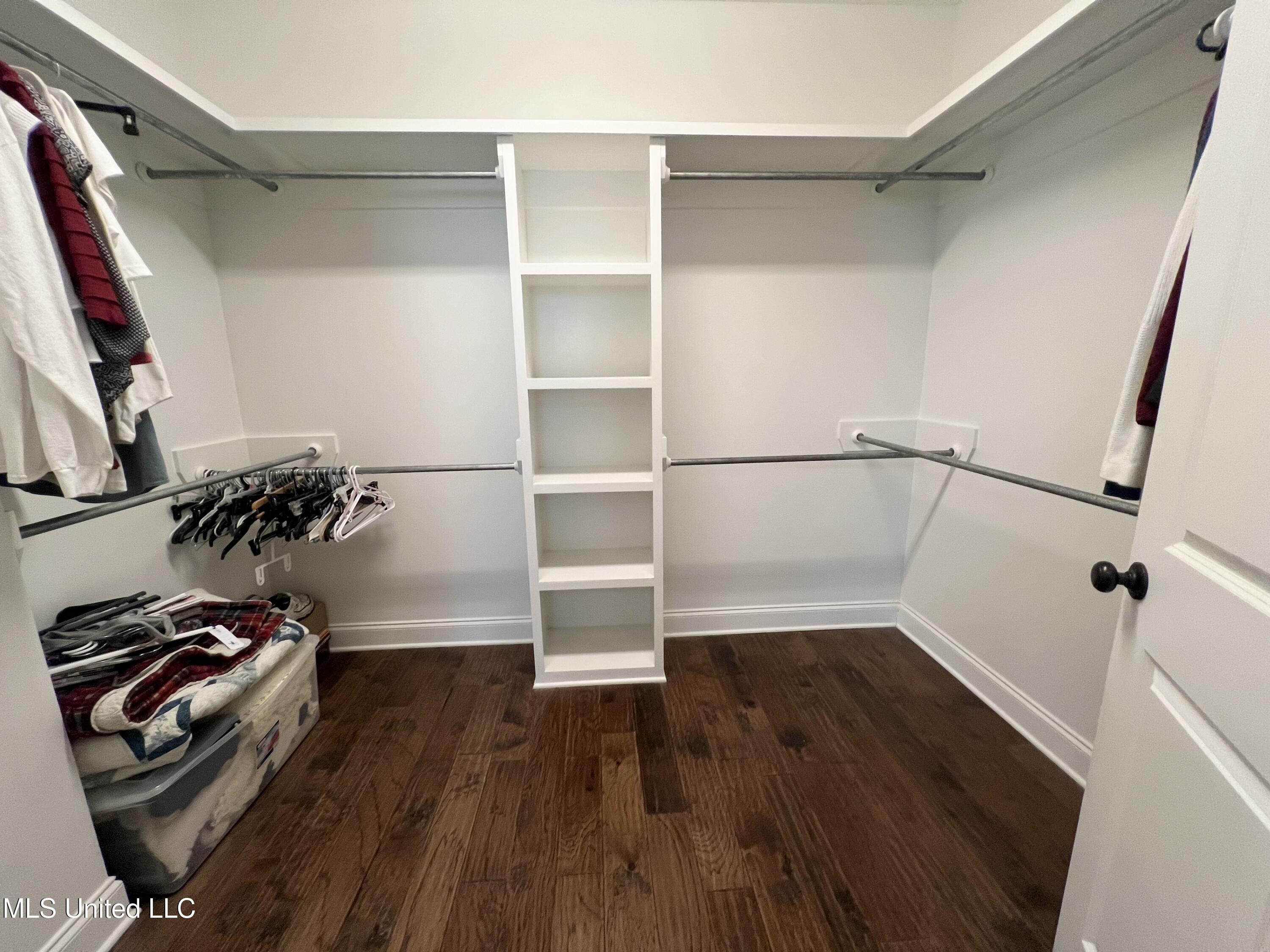 7869 Magnolia Loop Pass Christian, MS 39571 - Photo 23 of 49 IMG_E4807