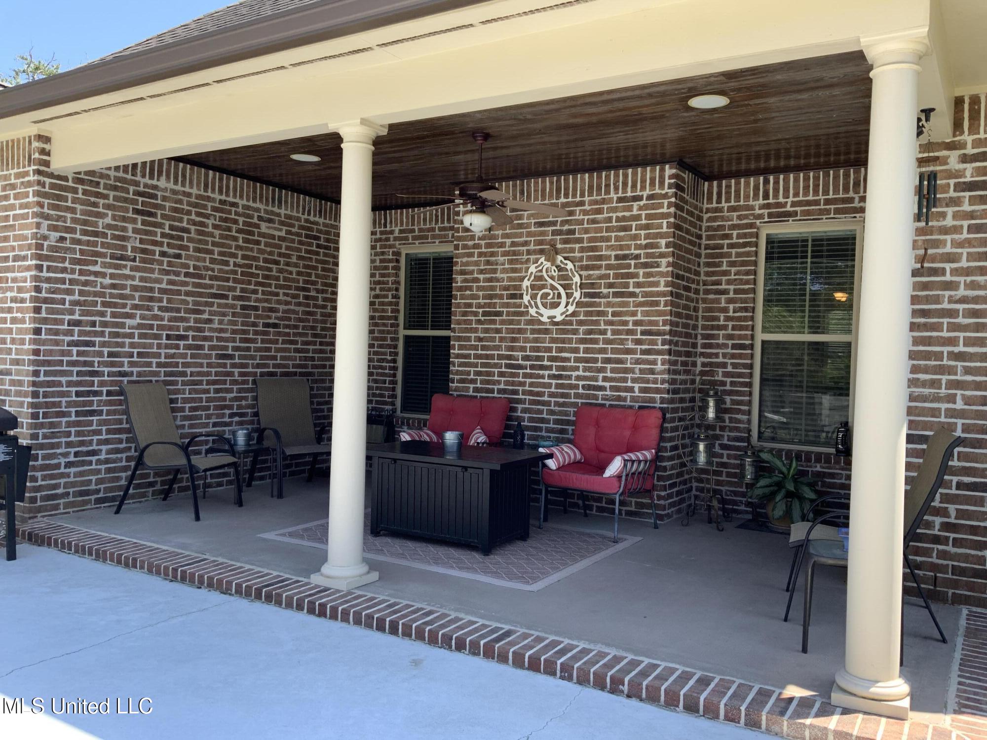 7869 Magnolia Loop Pass Christian, MS 39571 - Photo 31 of 49 IMG_7602