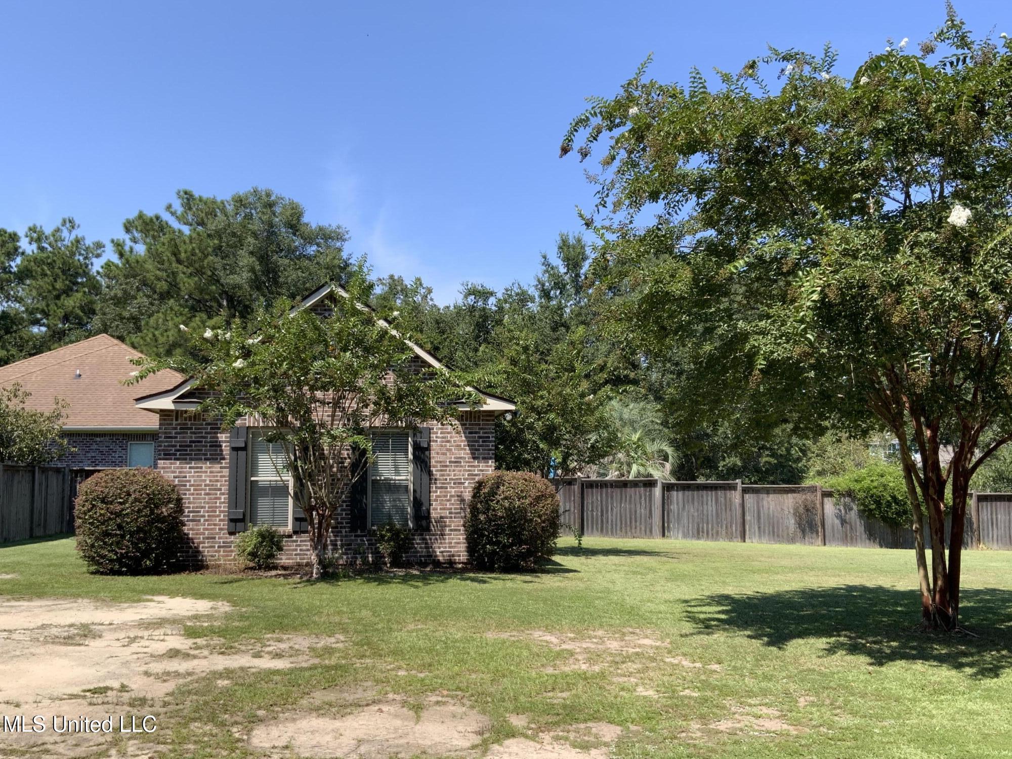 7869 Magnolia Loop Pass Christian, MS 39571 - Photo 47 of 49 IMG_7616