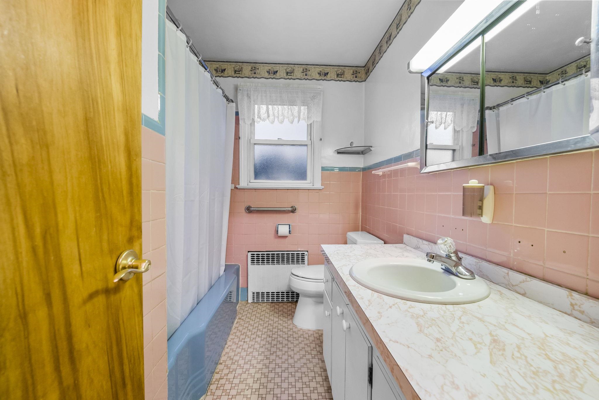 823 3rd Street Secaucus, NJ 07094 - Photo 8 of 19 Gallery Image 8
