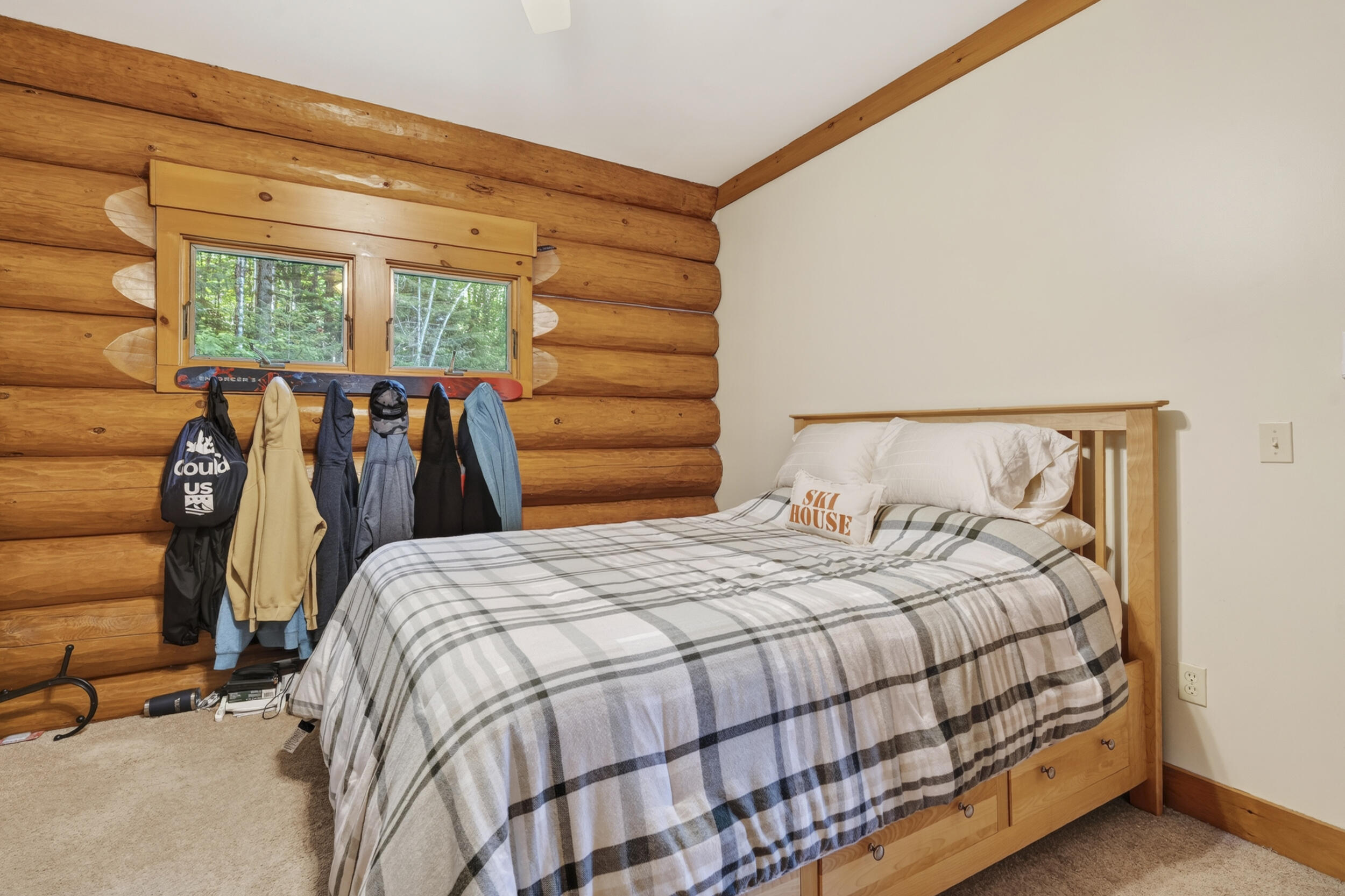 18 Franklin Road, Unit 4 Newry, ME 04261 - Photo 23 of 65 34_18franklin-26