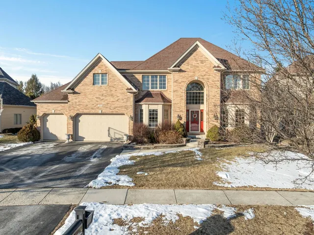 $975,000 | 3111 Landore Drive, Naperville, IL 60564