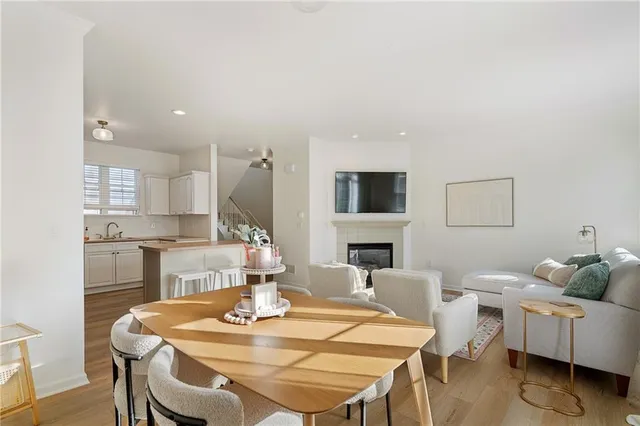 $320,000 | 7615 West 158th Terrace, Overland Park, KS 66223