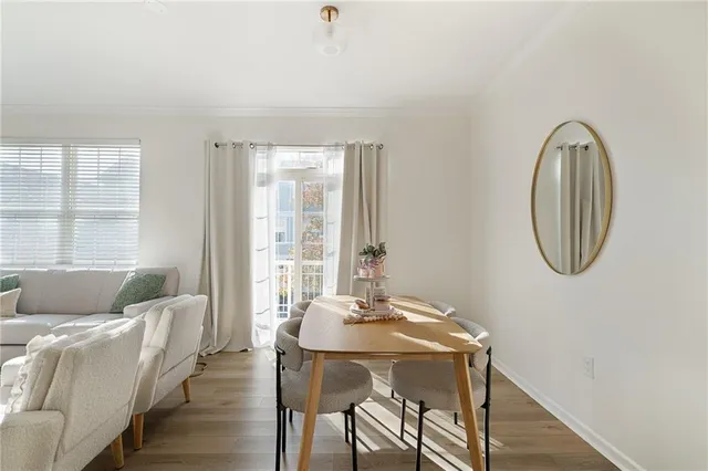 $320,000 | 7615 West 158th Terrace, Overland Park, KS 66223