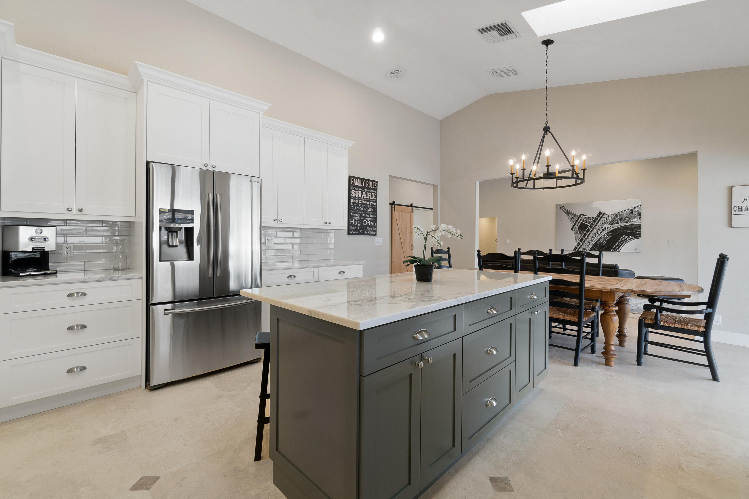 2941 Northwest 28th Terrace Boca Raton, FL 33434 - Photo 11 of 43 42" Cabinets