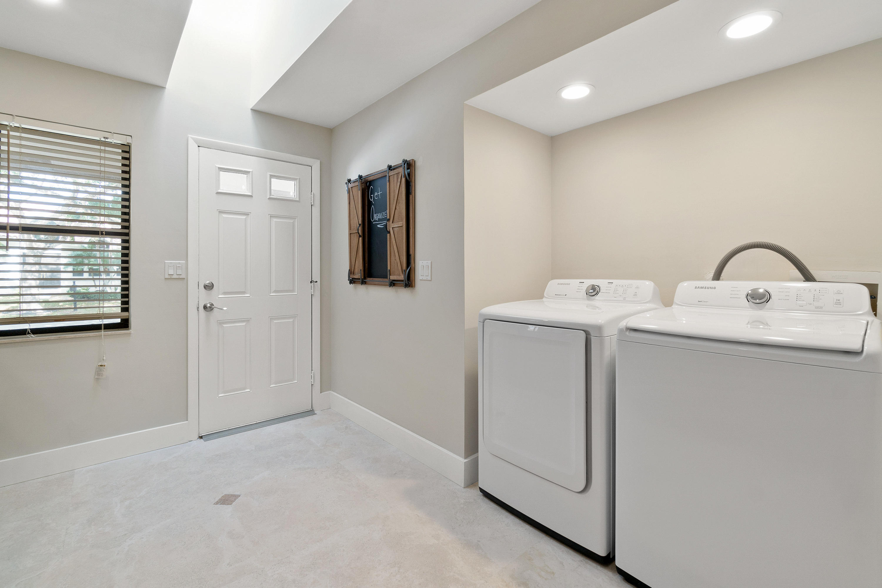 2941 Northwest 28th Terrace Boca Raton, FL 33434 - Photo 27 of 43 Laundry Room