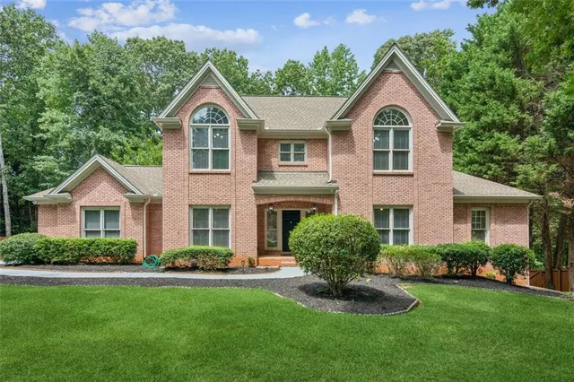$650,000 | 5918 Nachoochee Trail, Flowery Branch, GA 30542