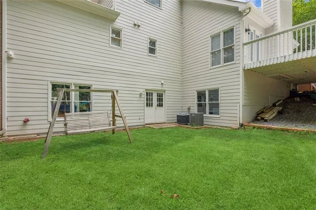 $650,000 | 5918 Nachoochee Trail, Flowery Branch, GA 30542