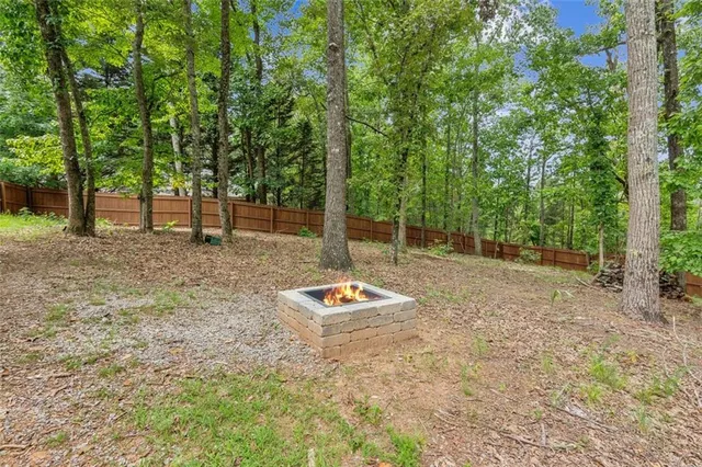 $650,000 | 5918 Nachoochee Trail, Flowery Branch, GA 30542