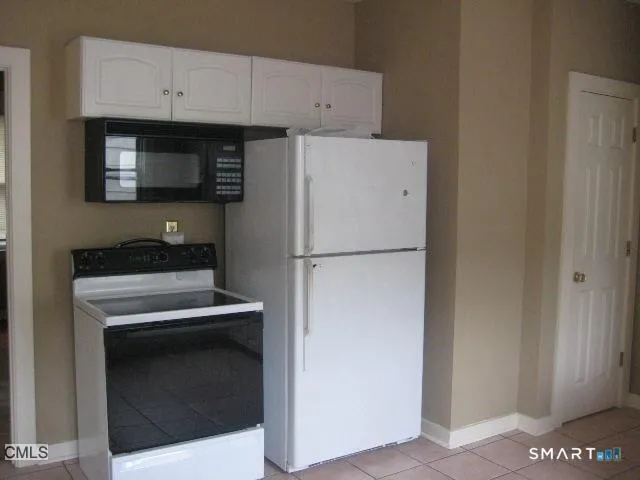 $499,900 | 187 Halley Avenue, Fairfield, CT 06825