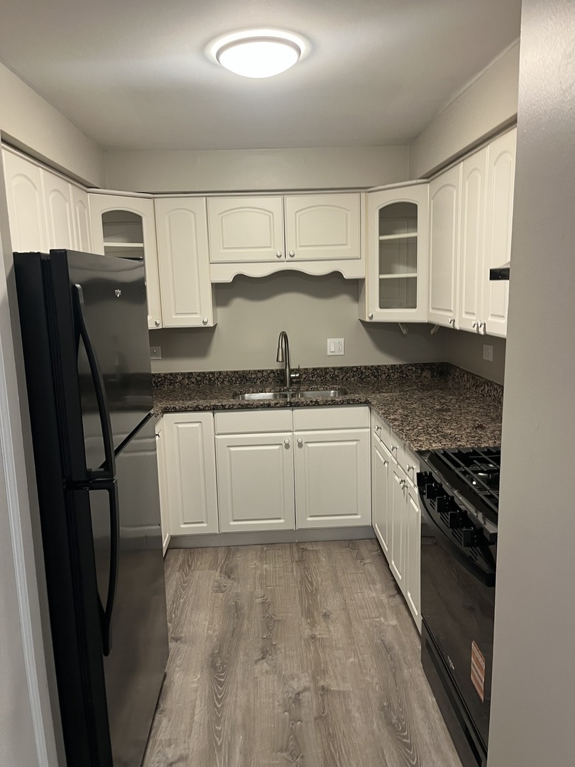 7652 South Harlem Avenue, Unit 3C Bridgeview, IL 60455 - Photo 7 of 9