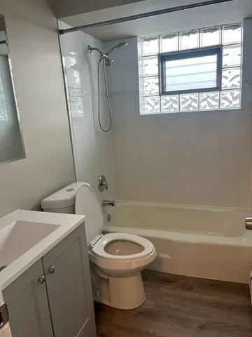 $1,425 | 7652 South Harlem Avenue, Unit 3C, Bridgeview, IL 60455