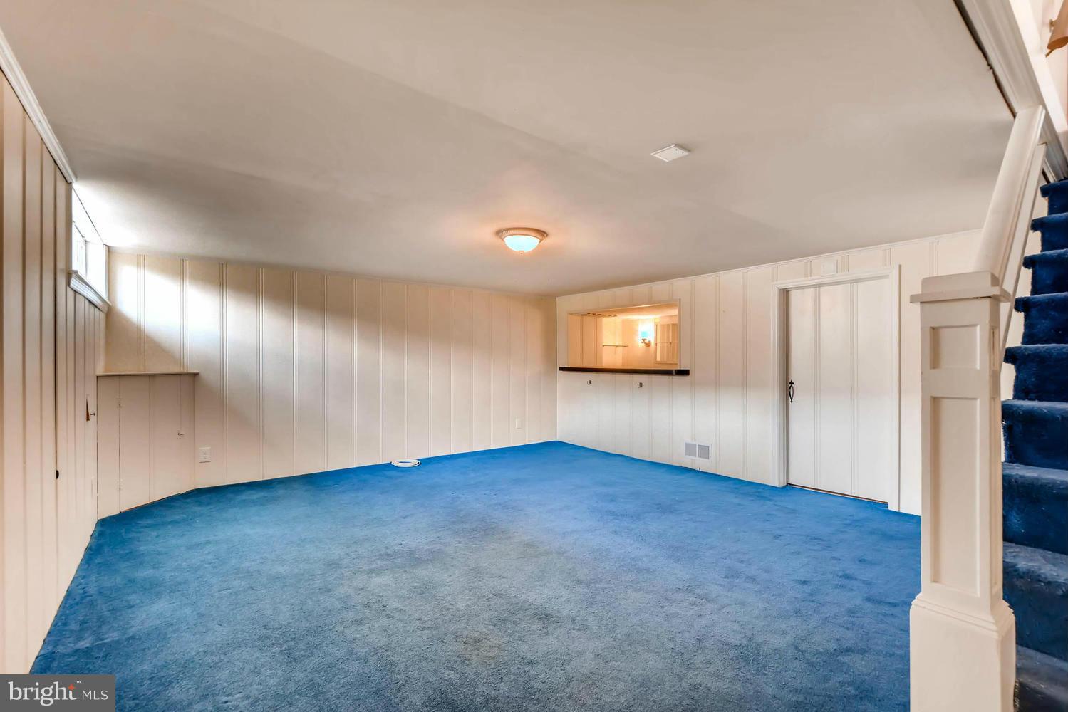 1612 Feldbrook Road Towson, MD 21286 - Photo 22 of 30 FAMILY ROOM WITH NATURAL LIGHT