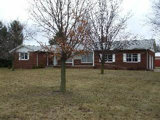 19476 Ida Center Road Petersburg, MI 49270 - Photo 1 of 13 671809.JPG